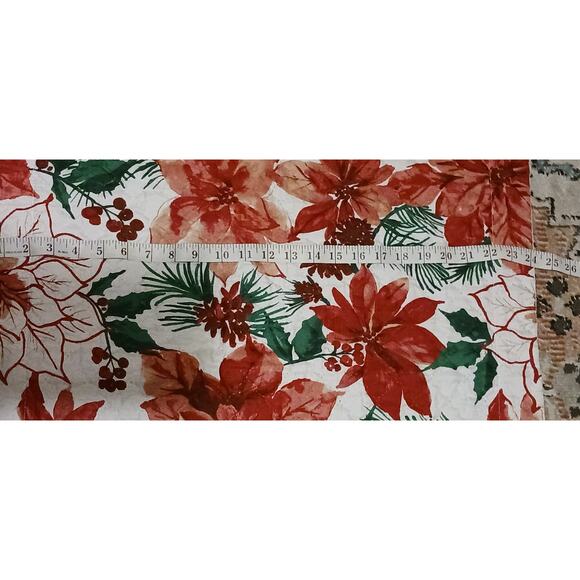 Modern Sothern Home Quilted Christmas Poinsettias King Size Pillow Shams 2 pack - Picture 3 of 6